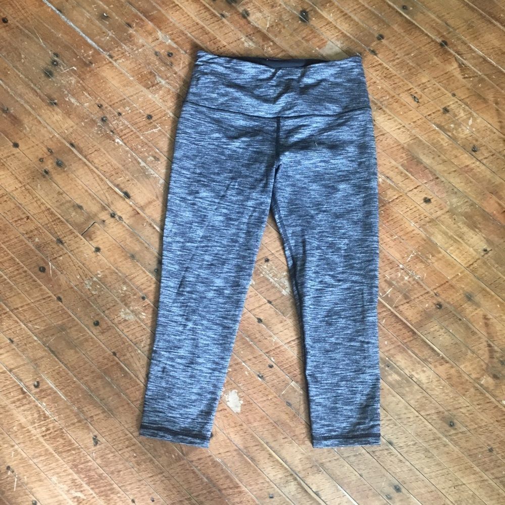 Victoria’s Secret M knockout space dye leggings